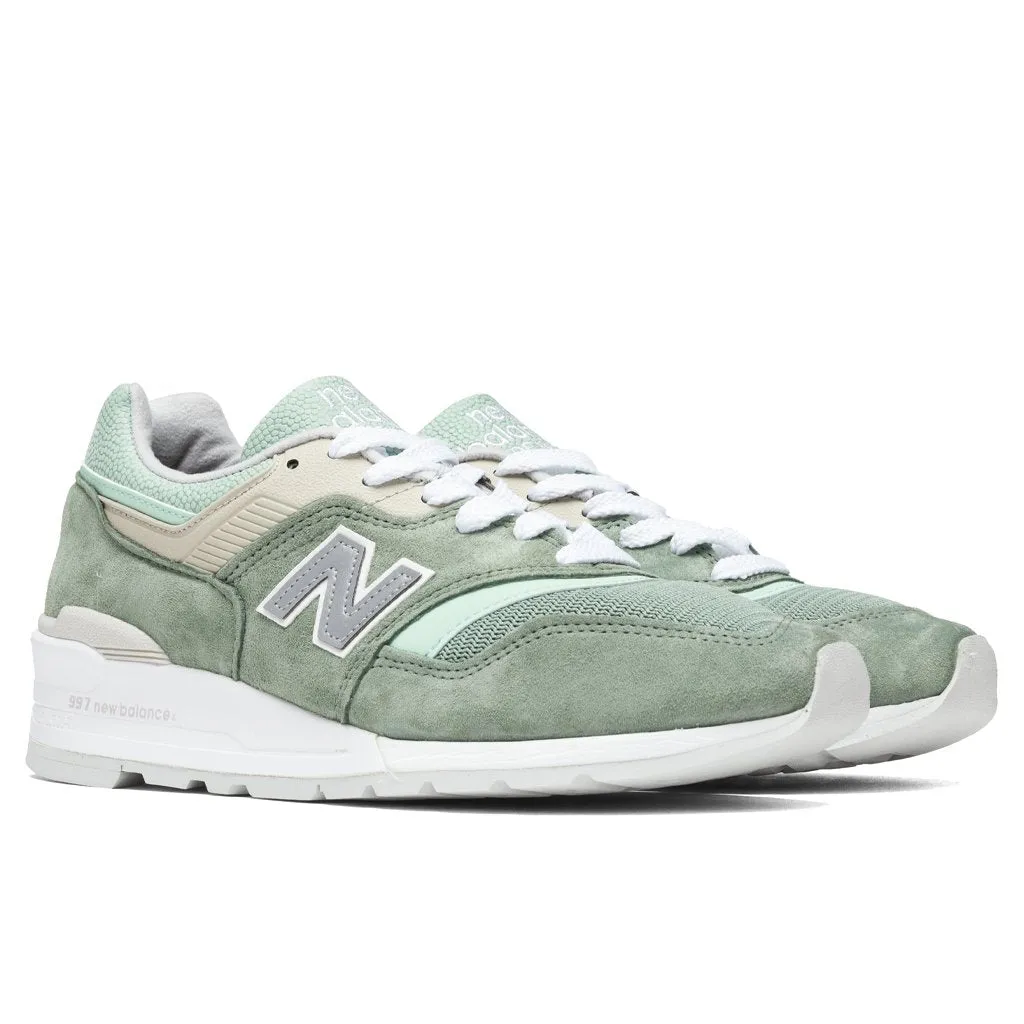 997 - Green/White