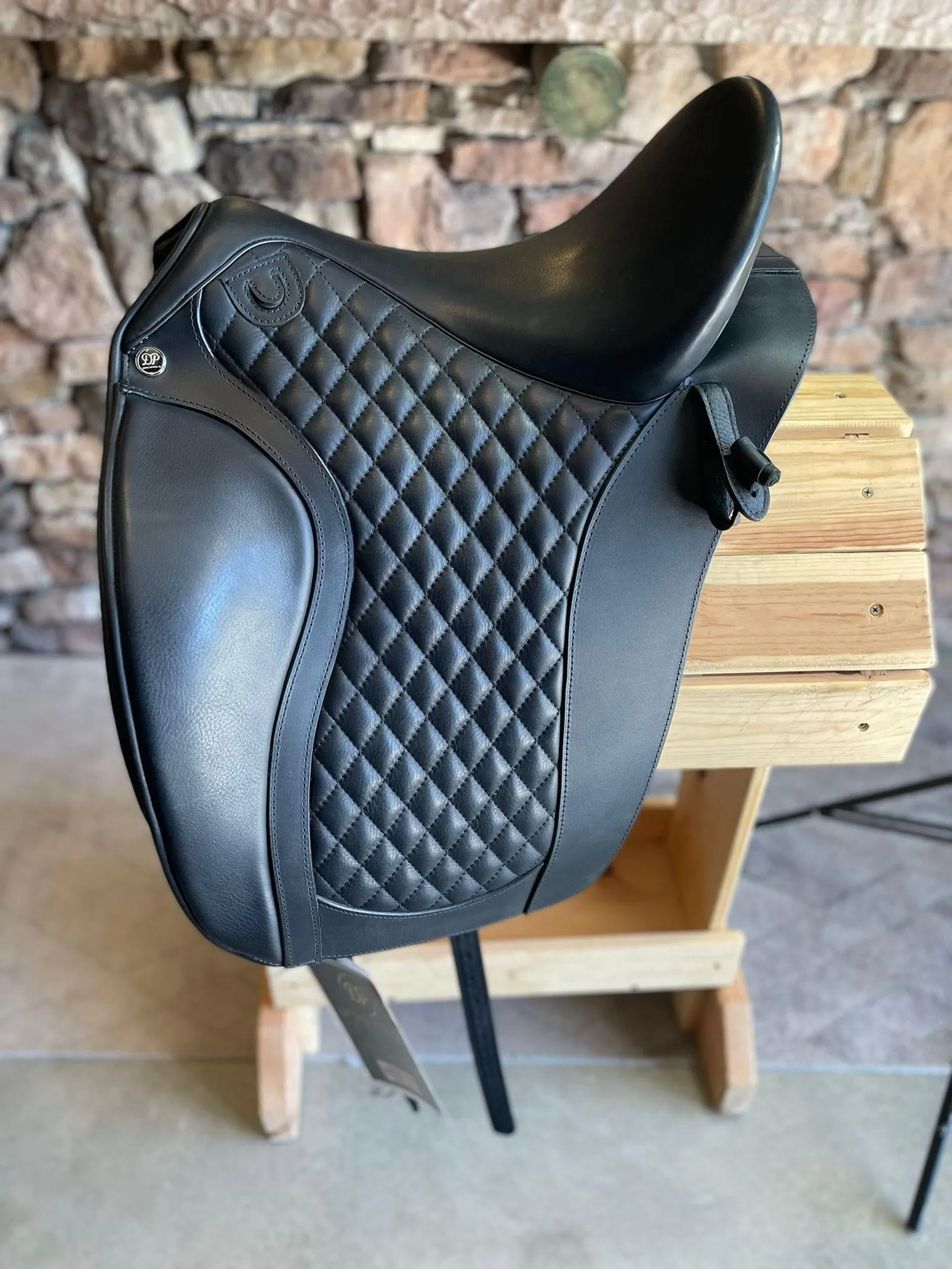 DP Saddlery Faro DL 5417