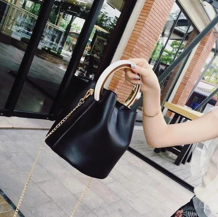 Roslyn Black Bag