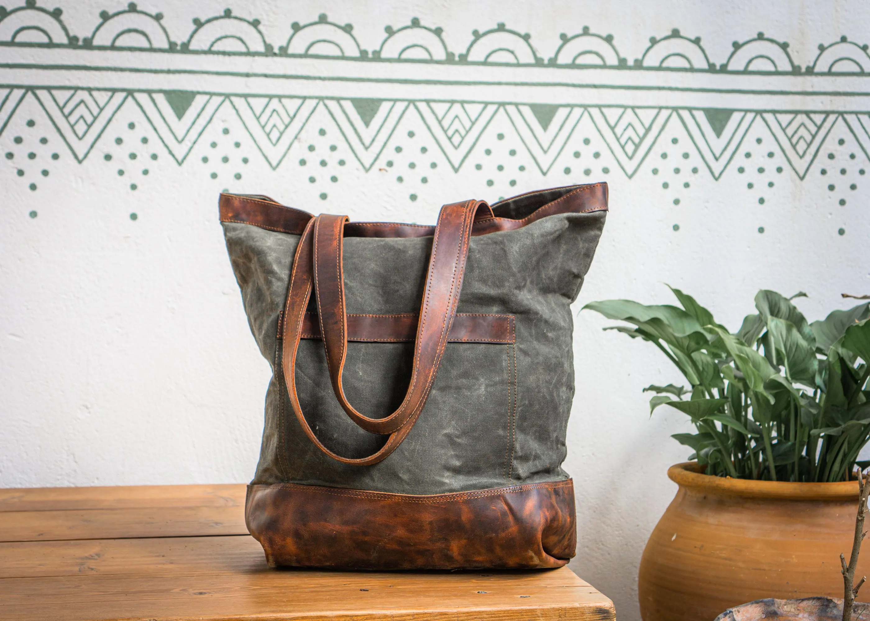 Stylish Tote Bags for Women - Personalized, Waxed Canvas & Genuine Leather