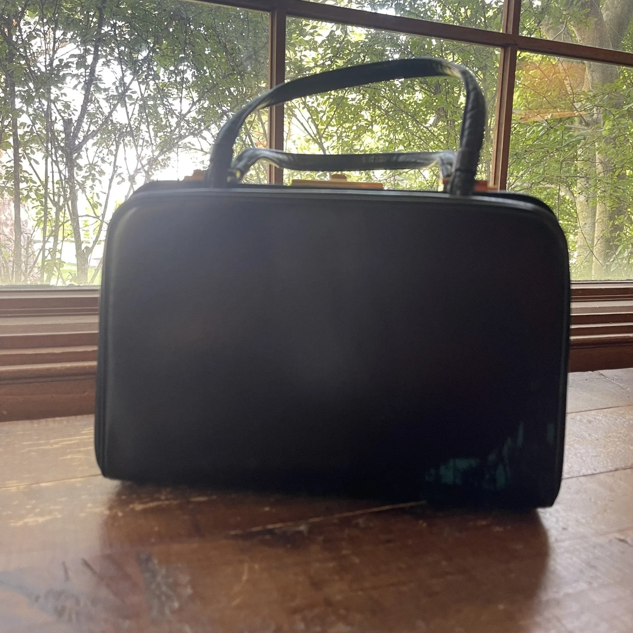 Vintage Black Leather Handbag by Koret in a Doctor Satchel Style Purse. 1950s Collectable Designer Bag.