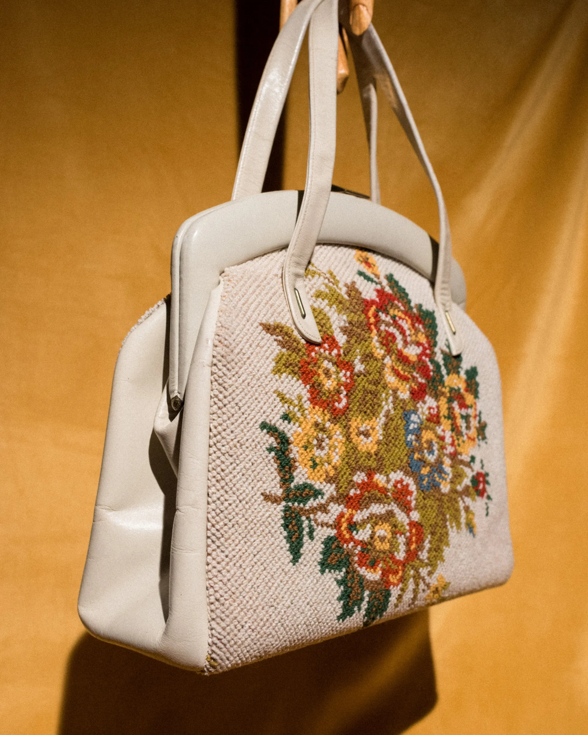 Vintage Floral Tapestry City Bag